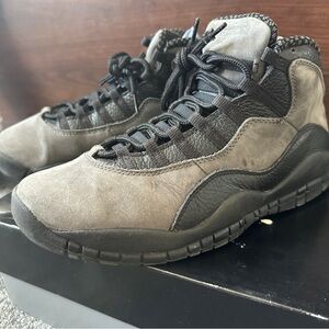 Air Jordan 10 Retro Shadow Shoes Sneakers Men’s Size 10